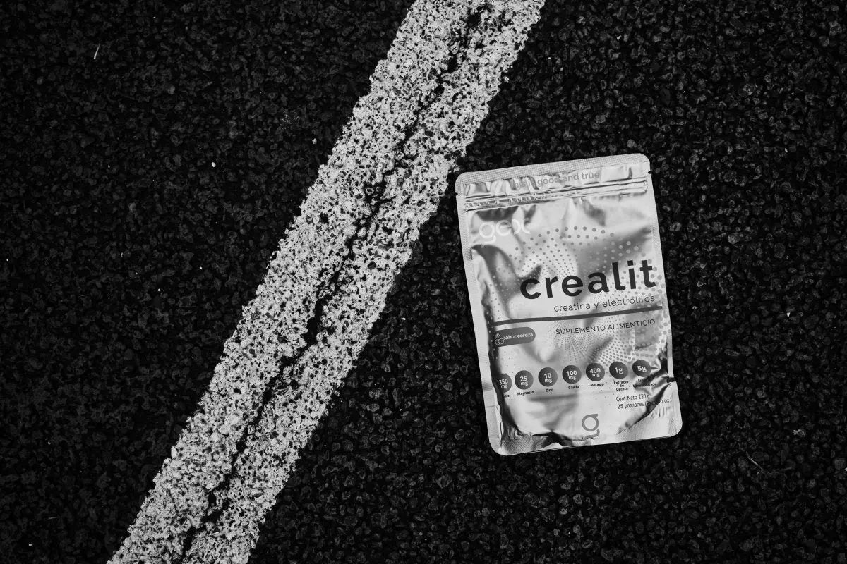 Fuerza y recuperación: Pre entreno con electrolitos y creatina para más energía y poder recuperarte - Good Express mx